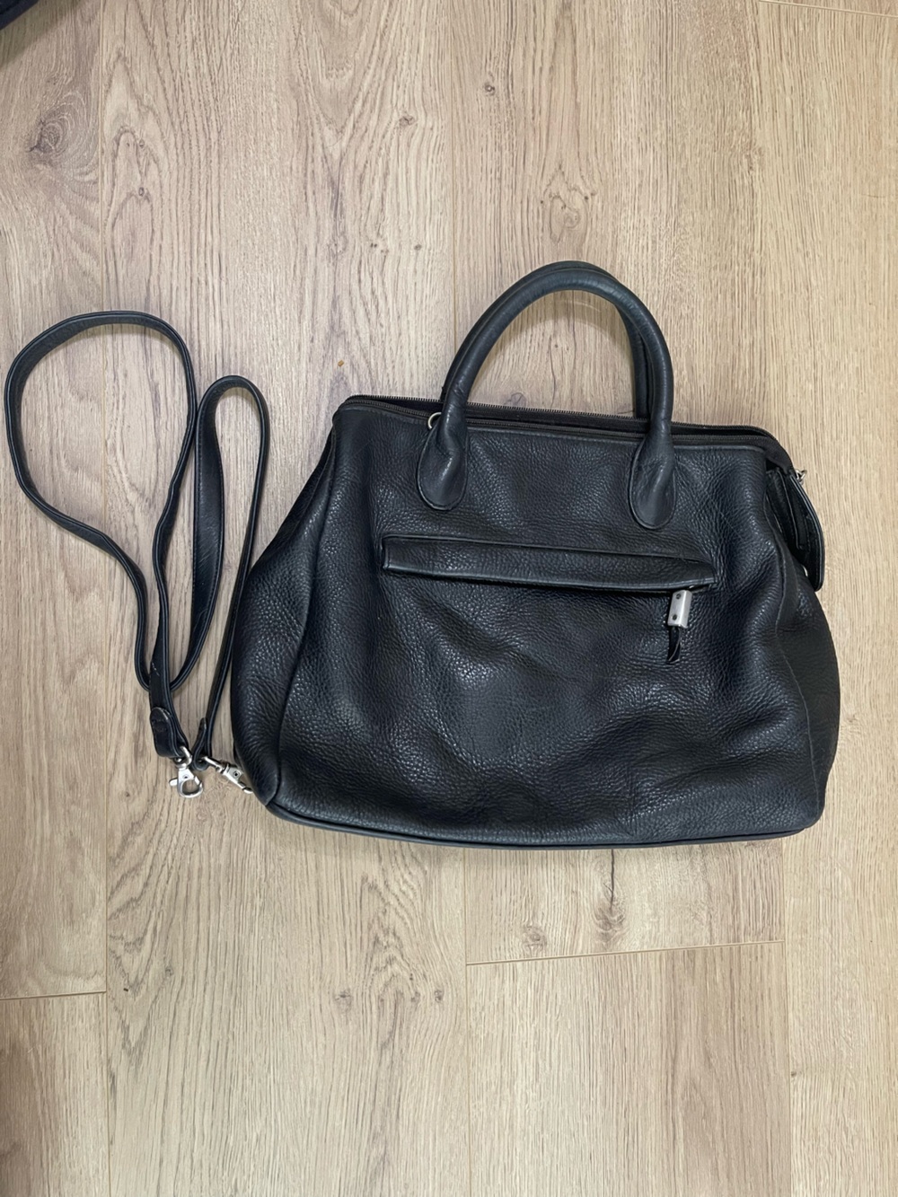 Stone Mountain Black Bag - Picture 3 of 5
